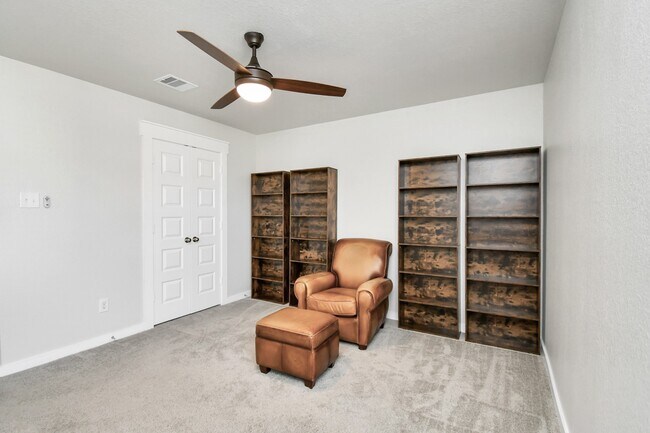 Building Photo - 4653 Cleo Day Dr