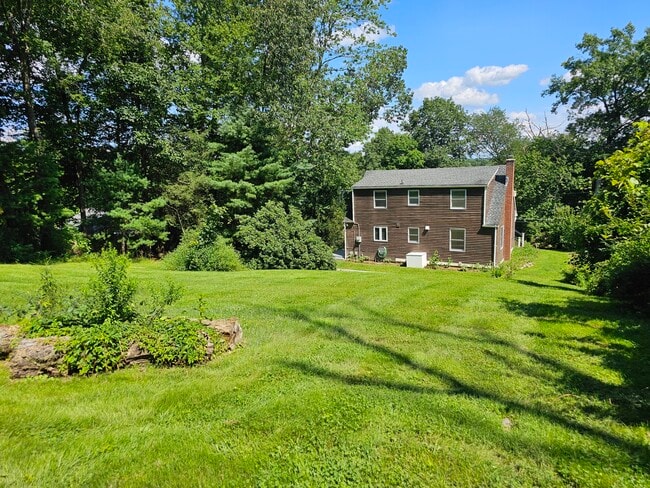 Building Photo - 205 Catlin Rd