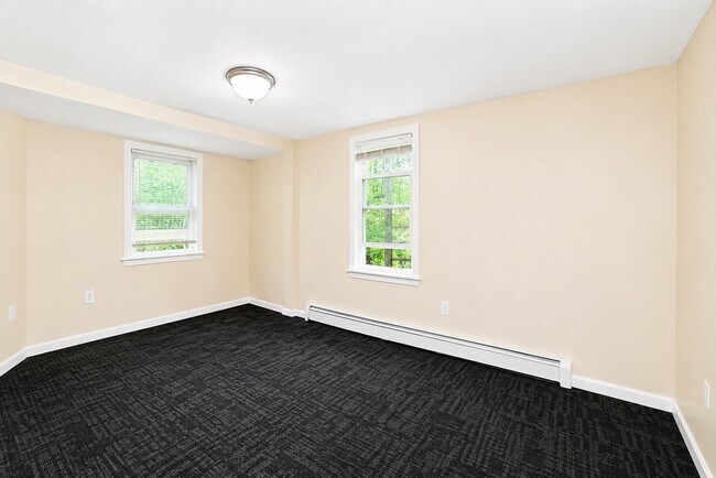 Building Photo - 128 Trenton St