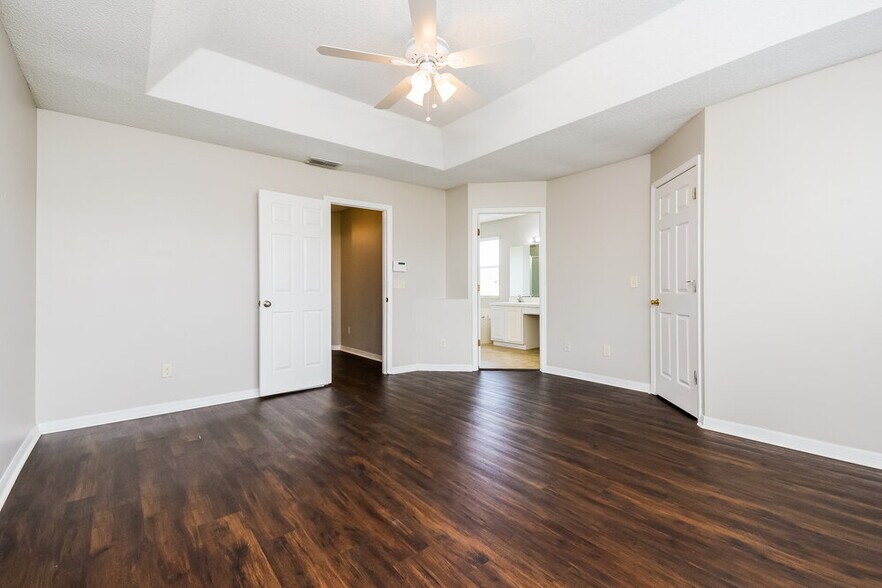 Building Photo - 12370 Arlington Park Ln