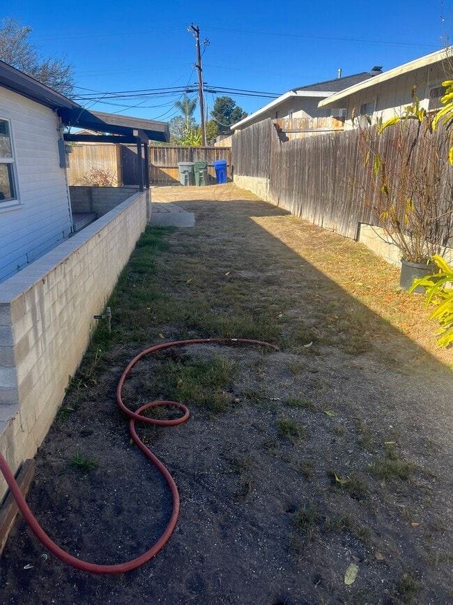 Building Photo - Grapevine Rd 705