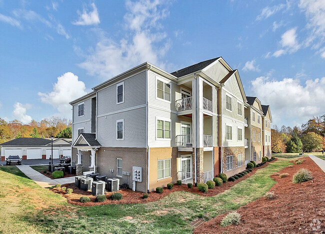 Building Photo - McDowell Creek Court