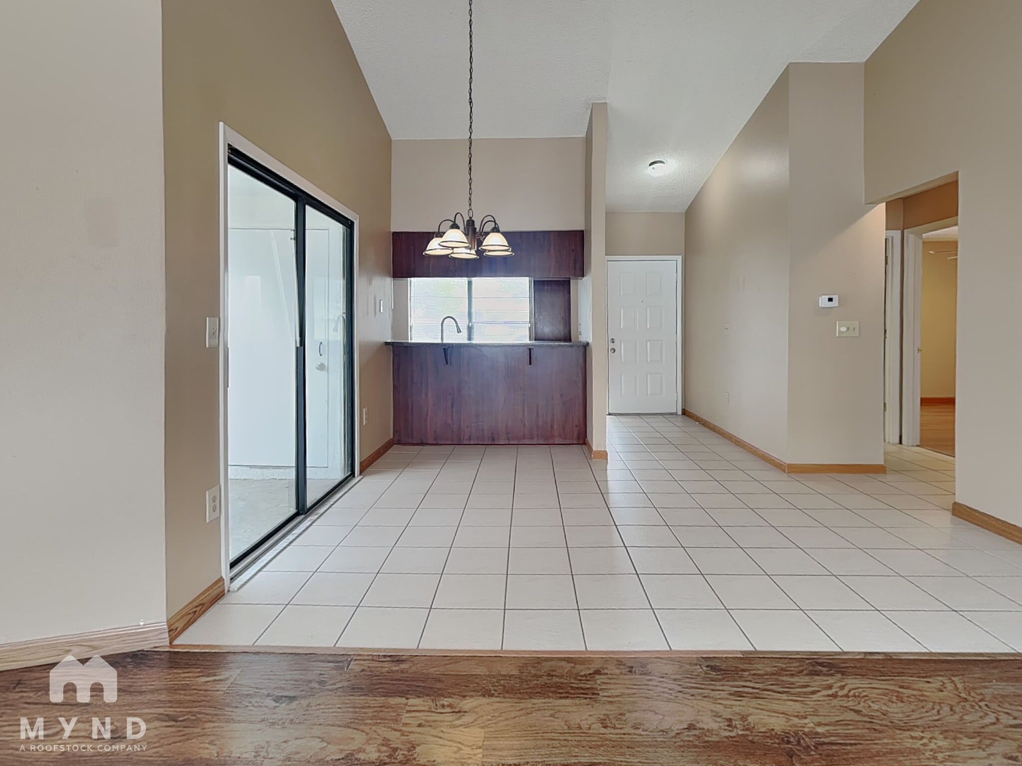 Building Photo - 2024 Sheffield Ct