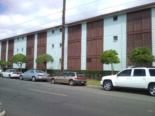 Building Photo - 1506 Kaumualii St