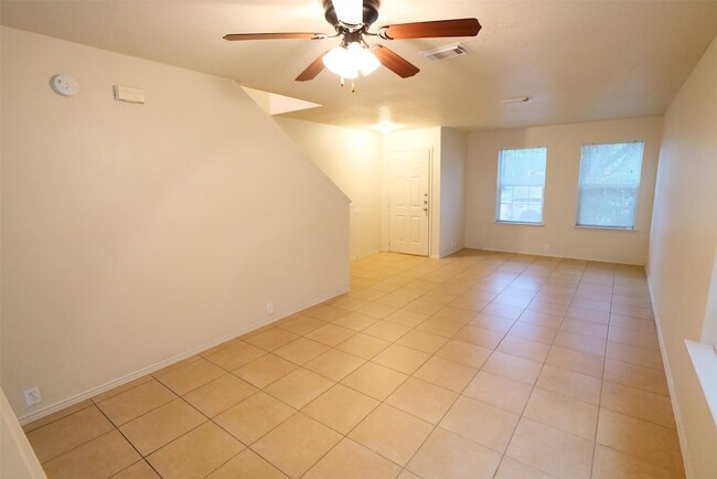 Building Photo - 4814 Dark Canyon Ct