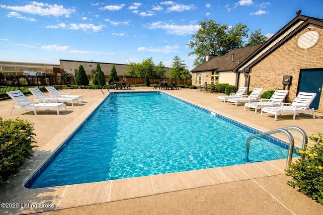 Building Photo - 10504 Southern Meadows