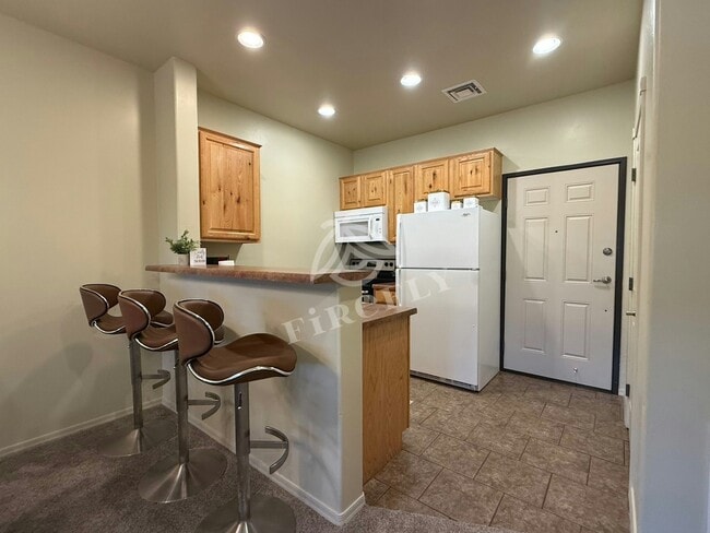 Building Photo - 2407 Quarter Horse Trl