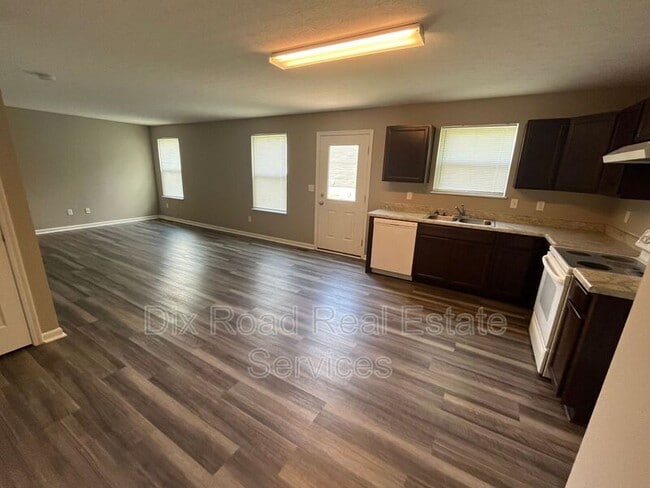 Building Photo - 403 McEwing Dr