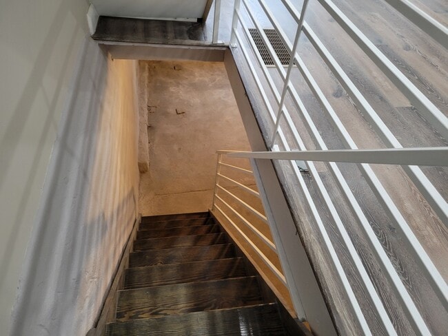 Building Photo - 1514 S 27th St