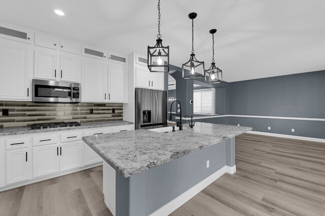 Building Photo - 4319 N Thunder Twice St