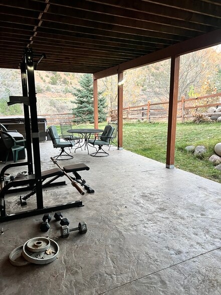 Building Photo - 1810 Ouray Rd