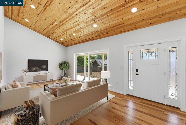 Building Photo - 3196 Rohrer Dr