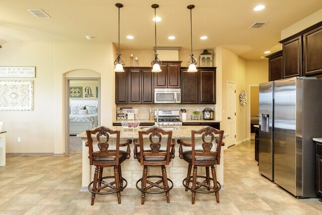 Building Photo - 7921 Pavo Real St