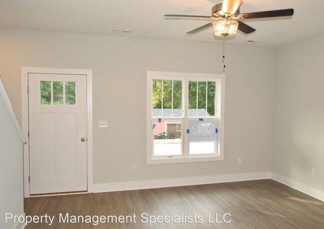Building Photo - 3 br, 3 bath House - 2727 Rainbow Circle