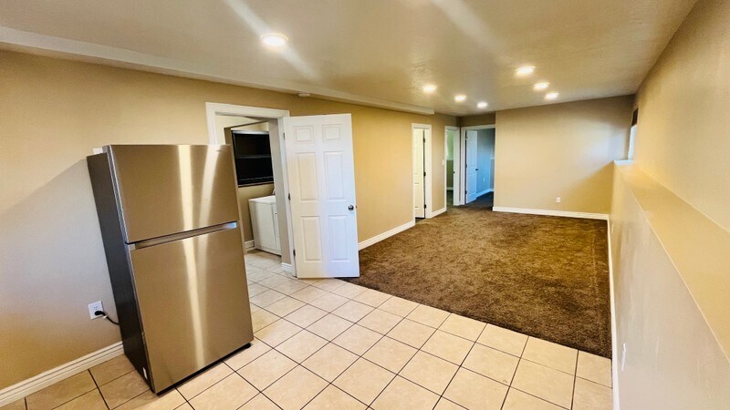 Building Photo - 3016 W 1050 N