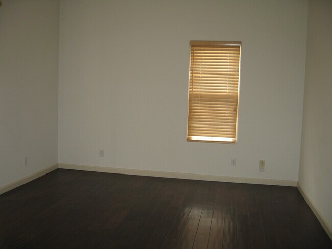 Office - 11869 Marcasel Ct