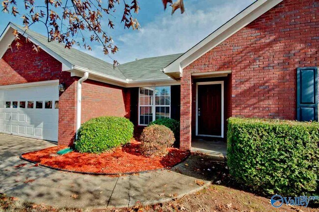 Building Photo - 113 Claytor Ln