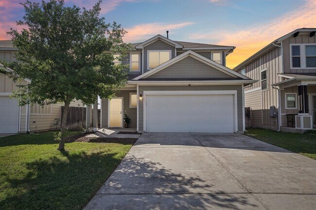 Primary Photo - 5303 Marsh Ln