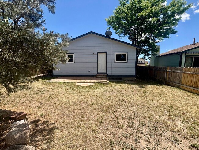 Building Photo - 4 Bedroom Rancher off of Powers Blvd