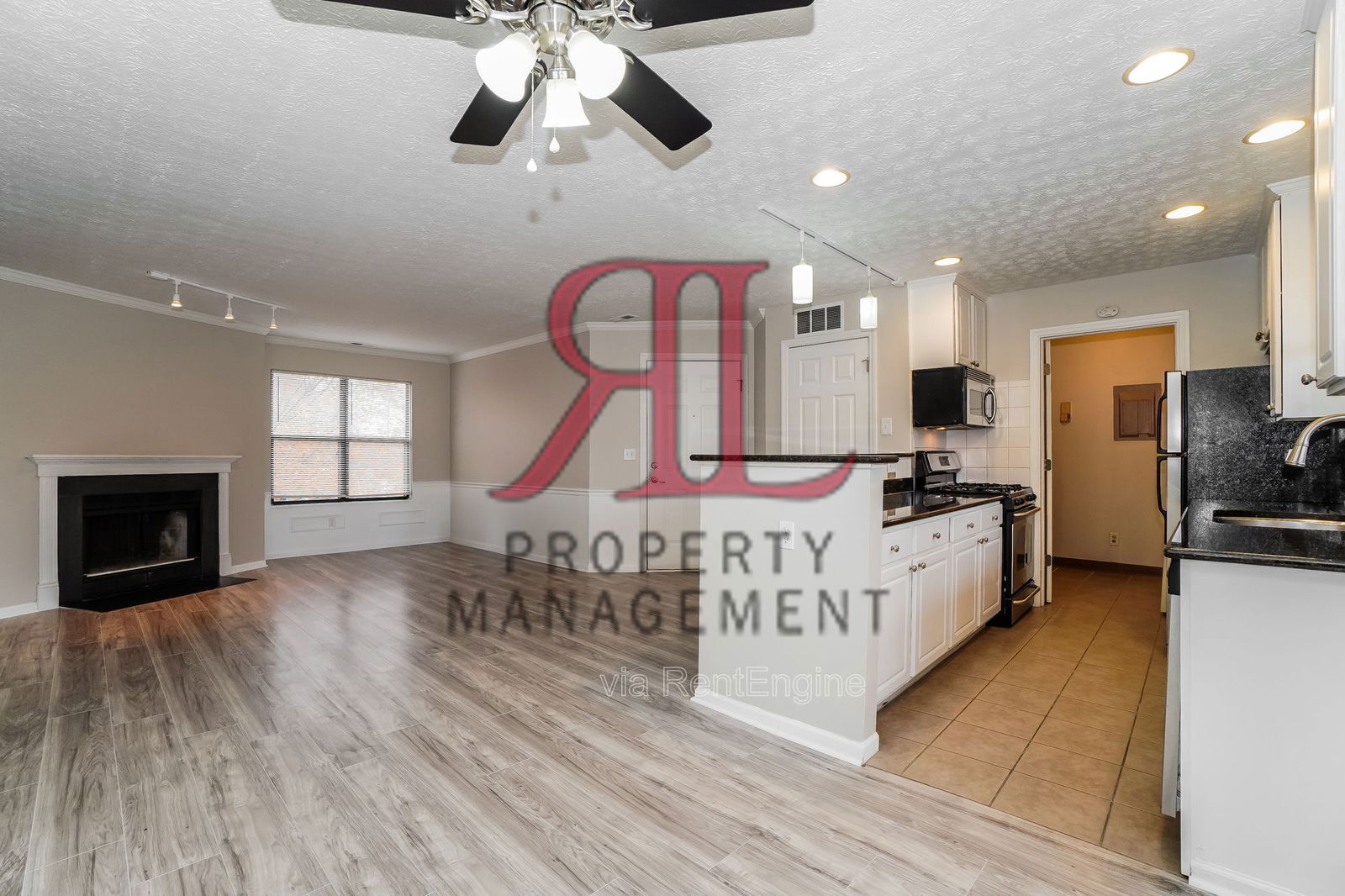 Building Photo - 2733 Greystone Dr