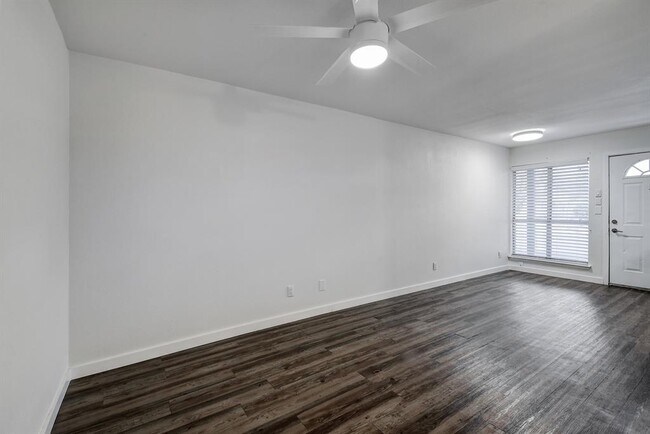 Building Photo - 4111 Avenue A