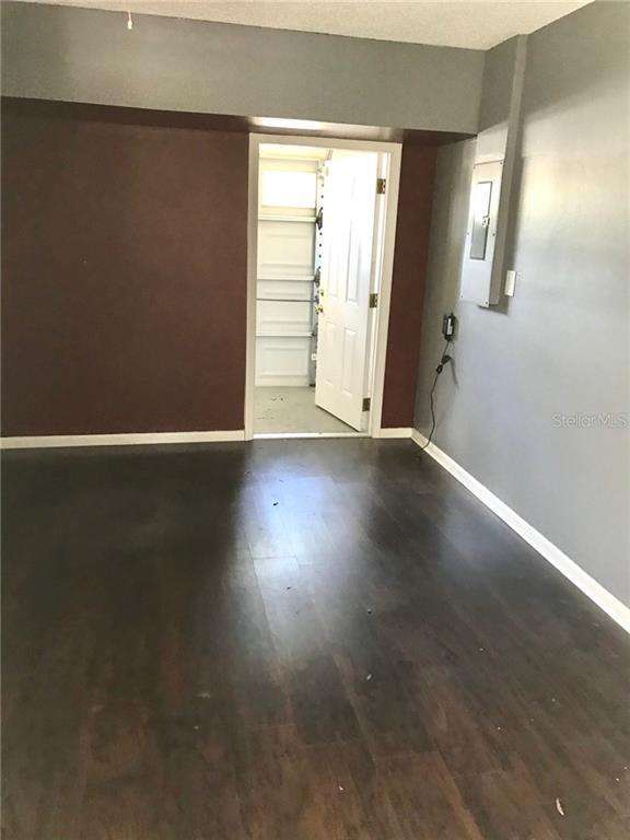 Building Photo - 4637 Cabbage Palm Dr