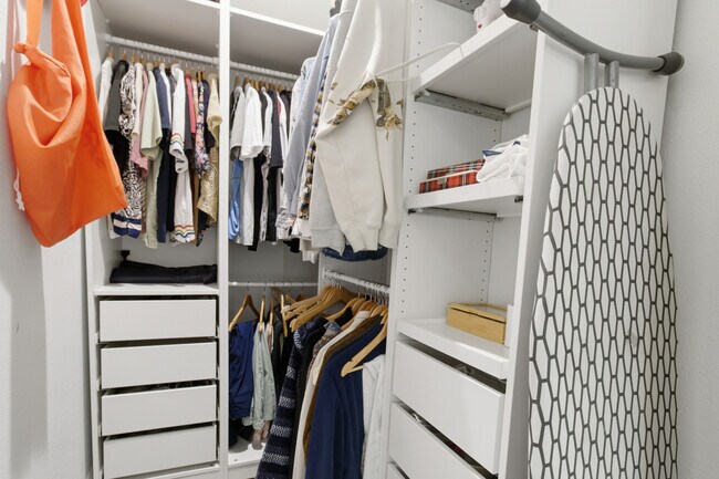 Building Photo - 3203 N Bailey St