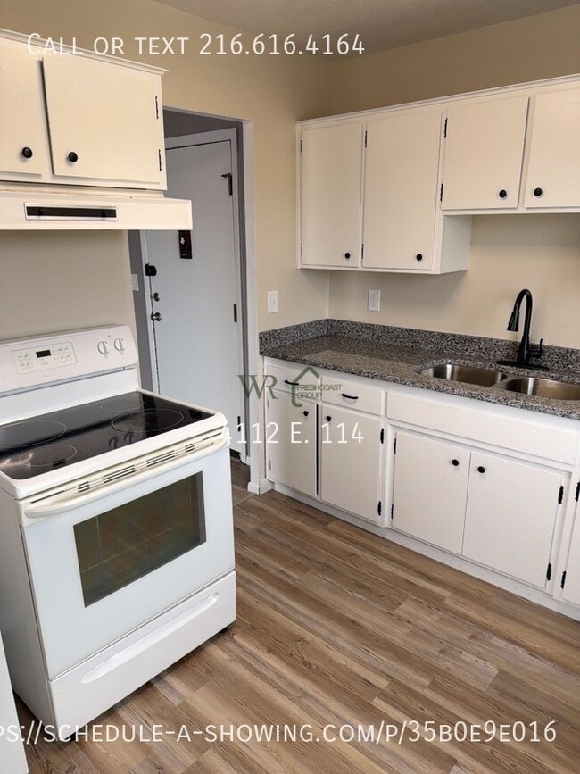 Building Photo - 4112 E. 114-