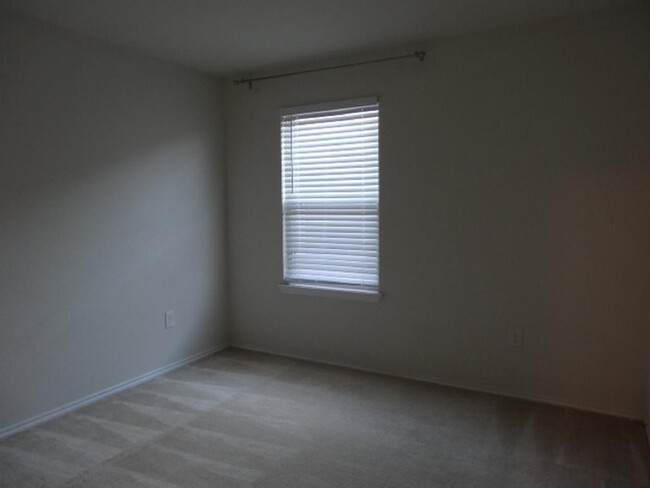 Building Photo - 4418 Windmill Run Dr