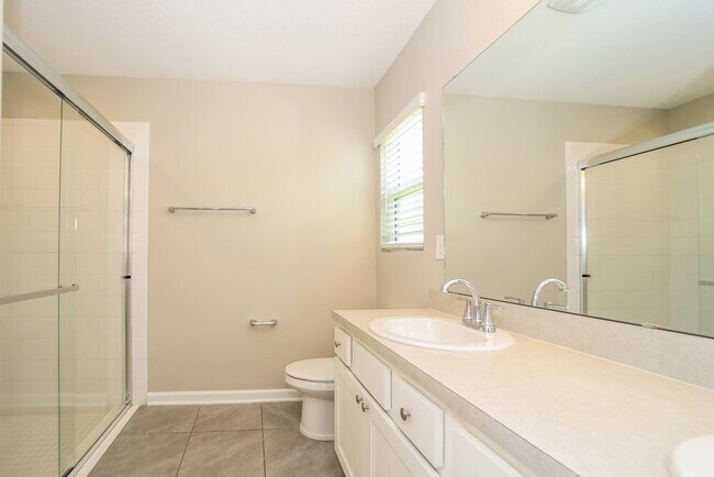 Building Photo - 86106 Railway Pl