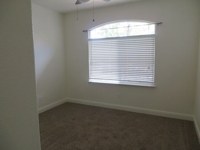 Building Photo - 280 Gold Creek Dr