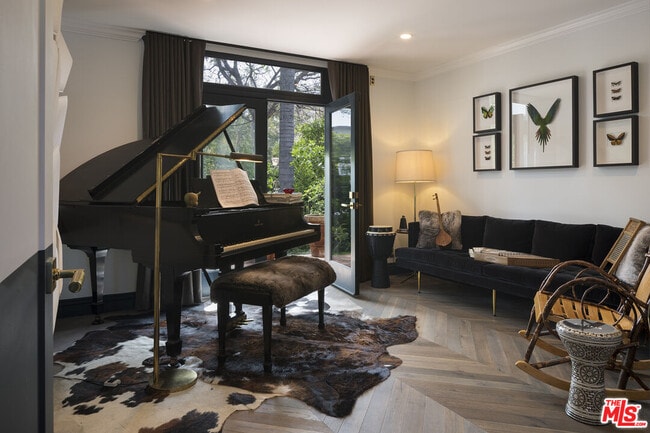 Building Photo - 1041 Orlando Ave