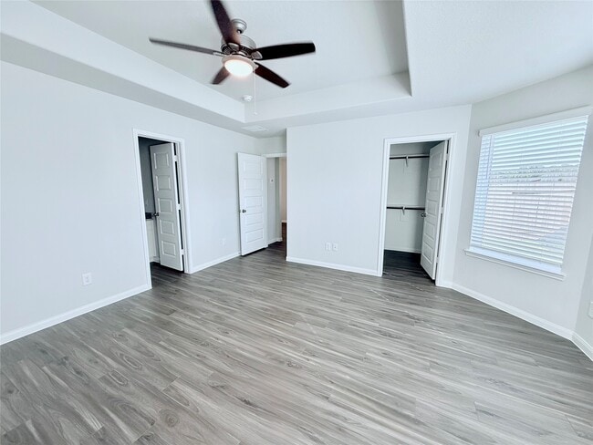 Building Photo - 2349 Mooneye Ct