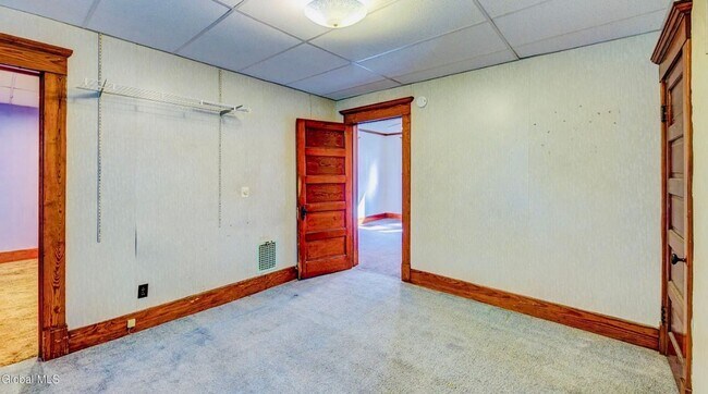Building Photo - 205 W Fulton St