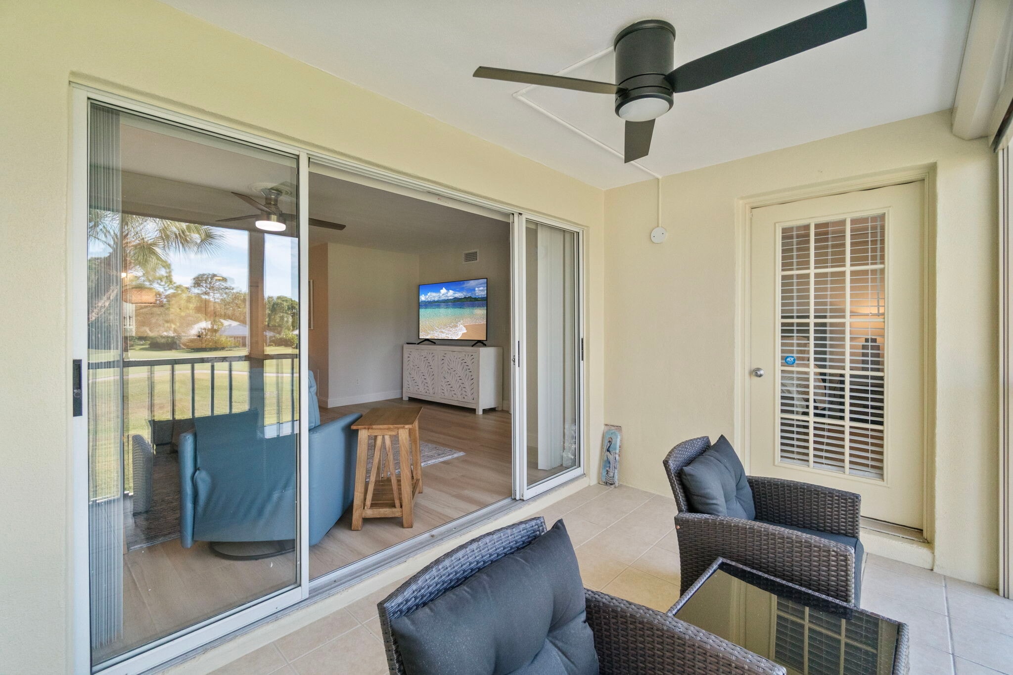 Building Photo - 433 Cerromar Ln