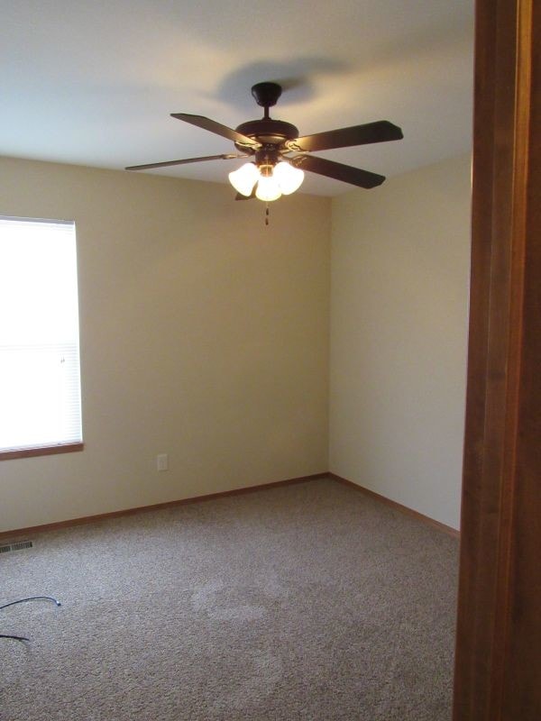 Building Photo - 2027 Harvest Ridge Ct