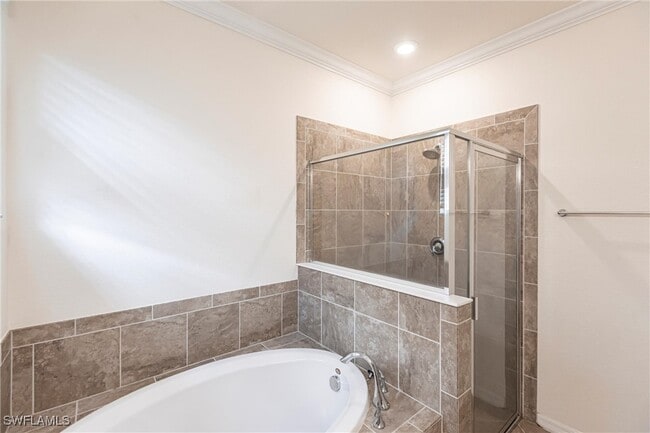 Building Photo - 12763 Fairington Way
