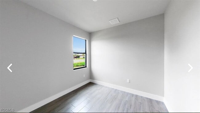 Building Photo - 205 NW 22nd Ct
