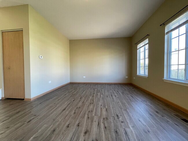 Building Photo - 1427 Levato Ln