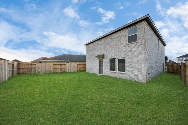 Building Photo - 3009 Blue Gem Ct
