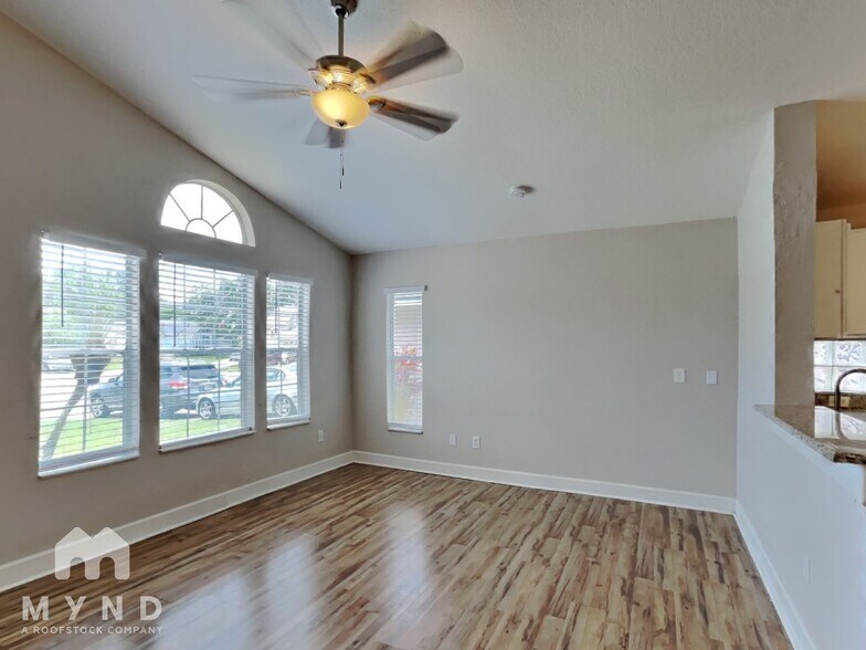 Building Photo - 12137 Pilot Ct