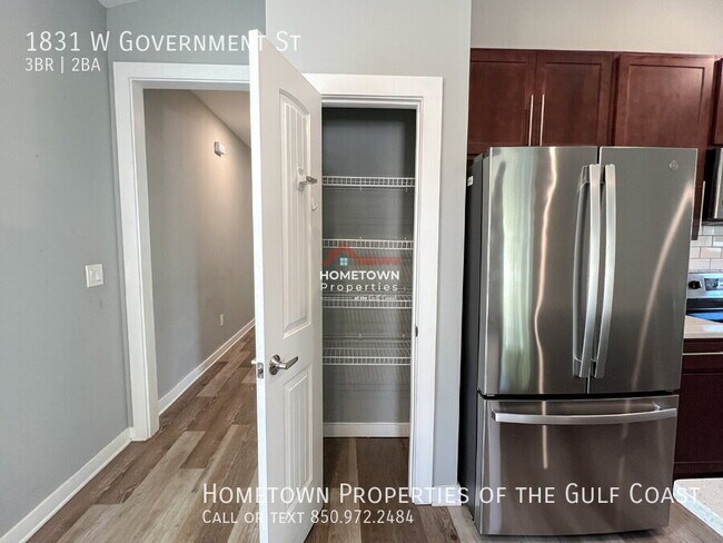 Building Photo - 3-Bed Downtown Pensacola Cottage