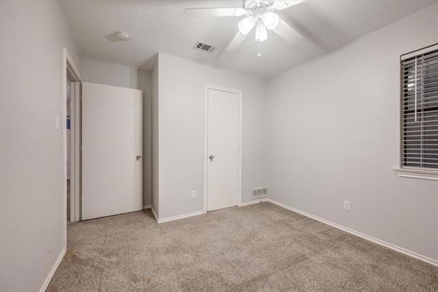Building Photo - 1504 Ashwood Ln