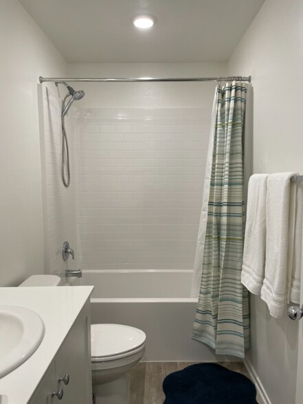 Building Photo - 30622 Dart Ct