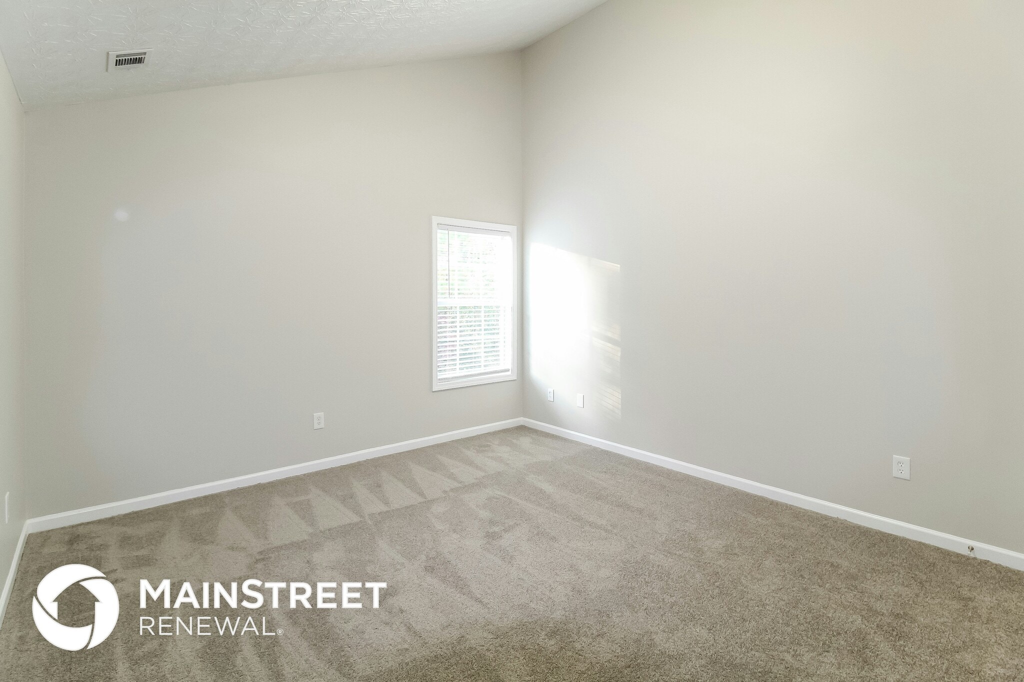 Building Photo - 503 Shadow Valley Ct