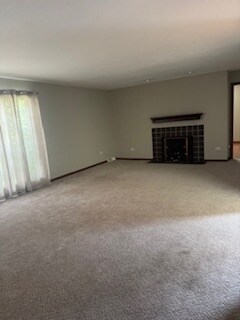 Building Photo - 3045 Rosemont Dr