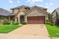 Building Photo - 1204 E Shawnee Dr