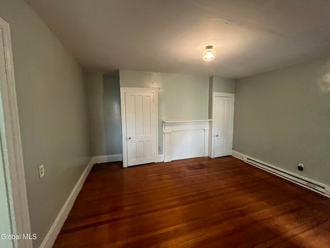 Building Photo - 508 2nd St