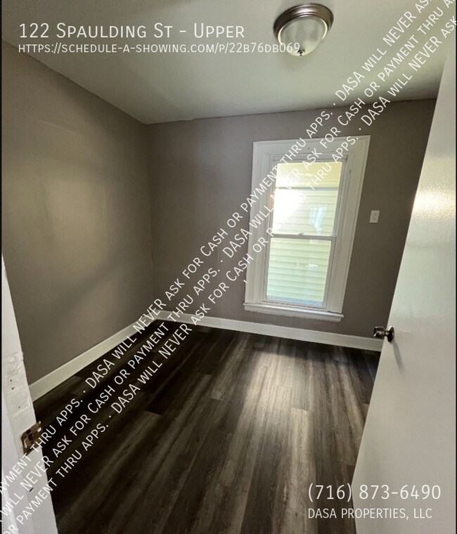 Building Photo - 122 Spaulding St