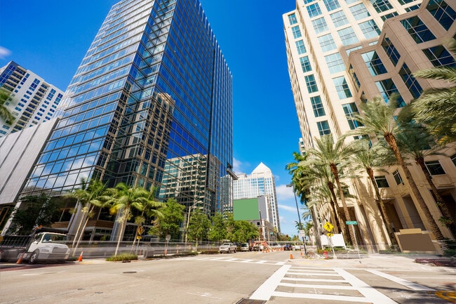 Building Photo - 3705 NE 16th Ave